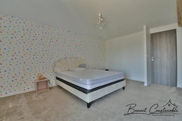 Maison à vendre de 188 m ²- 3 chambres à LABORDE commune de AUXERRE (89) - Terrain 1 740 m² - avec dépendances