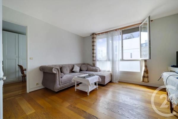 Appartement F3 à vendre  3 pièces - 53 m 2   VANVES  - 92