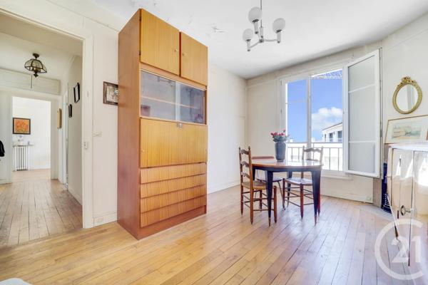 Appartement F3 à vendre  3 pièces - 53 m 2   VANVES  - 92