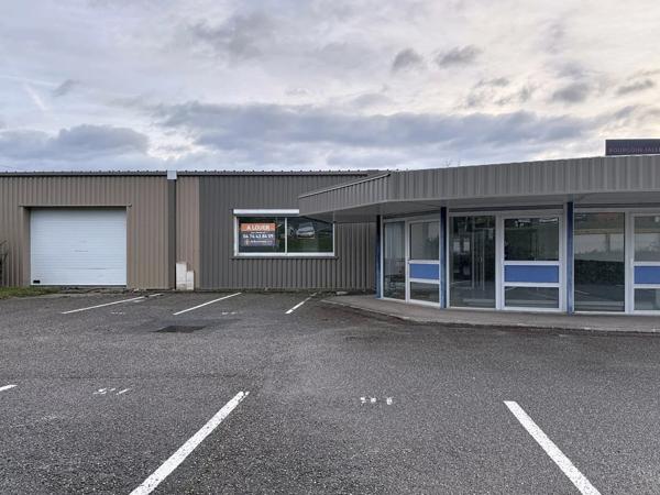Location Local commercial 1 pièces 245 m2 à Bourgoin-Jallieu