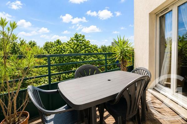 Appartement F4 à vendre  4 pièces - 83,77 m 2   TREMBLAY EN FRANCE  - 93