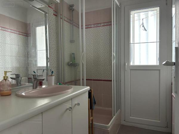 Appartement à vendre à Guingamp dans les Côtes-d'Armor (22200), ref : 22064-1148