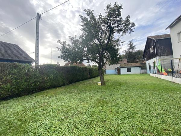 Ensemble immobilier avec terrain