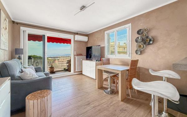 Appartement à vendre    4 pièces • 64 m2 Nice