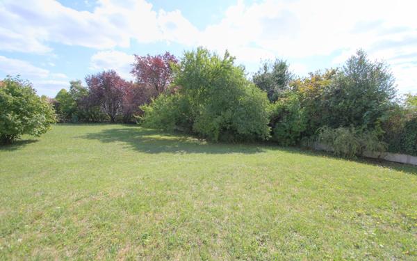 Maison à vendre    5 pièces • 145 m2 La Chapelle-Saint-Mesmin