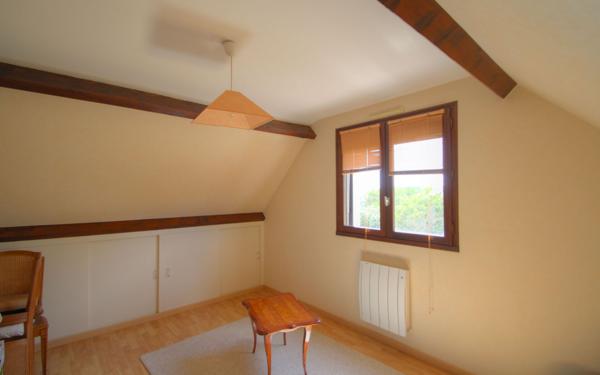 Maison à vendre    5 pièces • 145 m2 La Chapelle-Saint-Mesmin