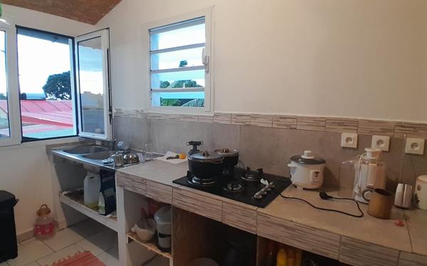 Maison à vendre    4 pièces •  Saint-Benoît