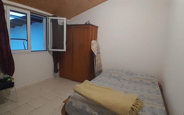 Maison à vendre    4 pièces •  Saint-Benoît