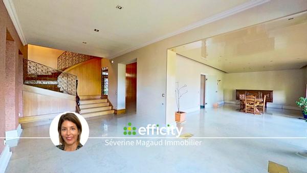 Maison 6 pièces - 232 m²