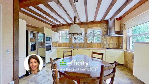 Maison 6 pièces - 232 m²