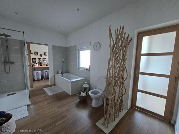 Maison de charme Semi bourgeoise 6 pièce(s) 135 m2, à la houzarde