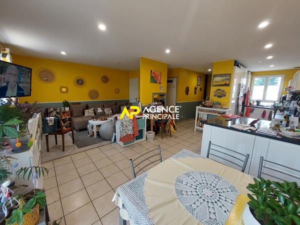 BEZONS Maison de Plain-pied 4 pièces 372 750 € **  - Référence  4496