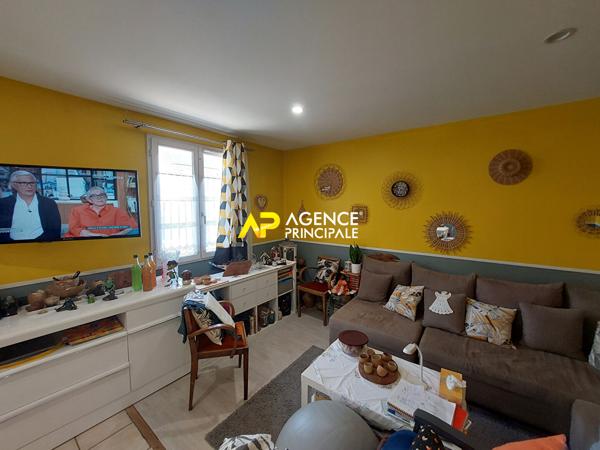 BEZONS Maison de Plain-pied 4 pièces 372 750 € **  - Référence  4496