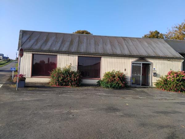 Local d'activité Grez En Bouere 104 m2