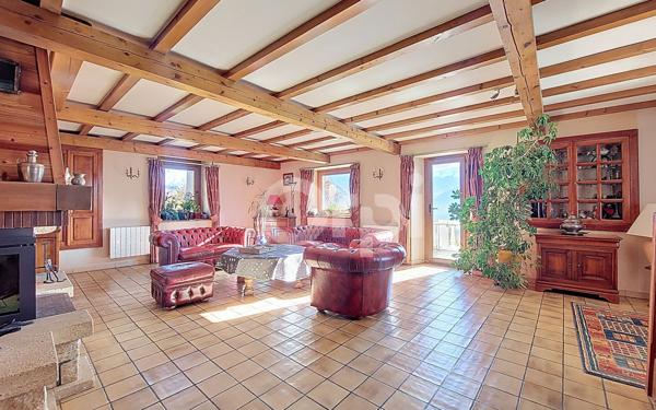 Maison à vendre    5 pièces • 183,33 m2 Mercury