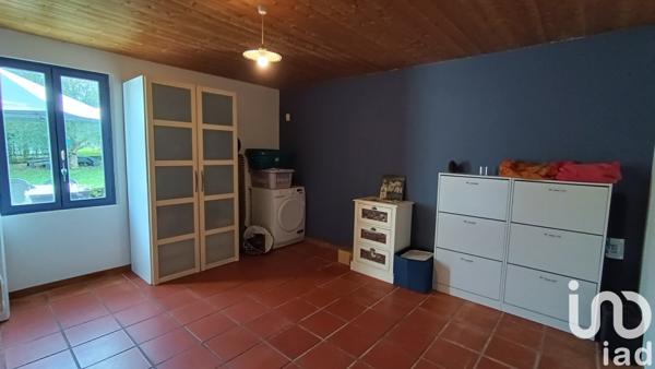 Maison à vendre 6 pièces 233 m² Montendre