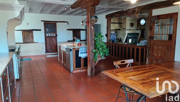 Maison à vendre 6 pièces 233 m² Montendre