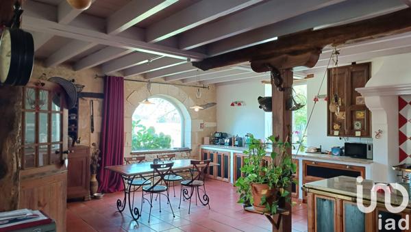 Maison à vendre 6 pièces 233 m² Montendre