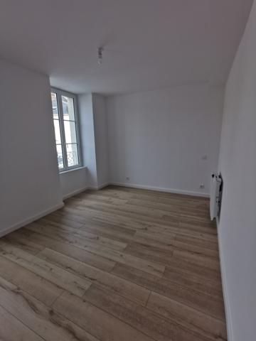 Appartement
                                                                                                                                                                                                                                                                                                                        3 pièce(s)                                                                                                                                                                                                          2 chambre(s)                                                                                                                                                                                                          67.85  m²