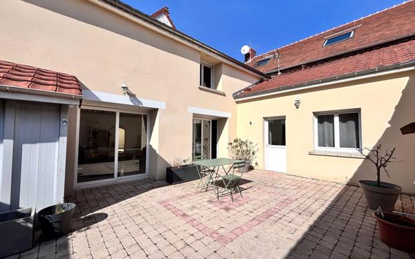 Maison à vendre    5 pièces • 106 m2 Taissy