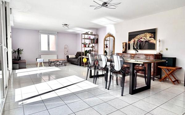 Maison à vendre    5 pièces • 106 m2 Taissy