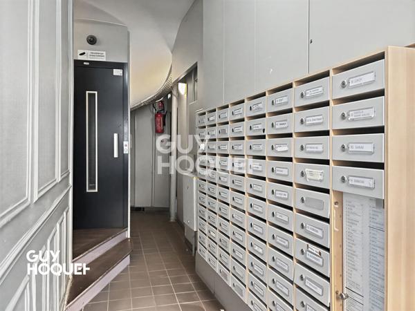Appartement Paris 1 pièce(s) 8.80 m2