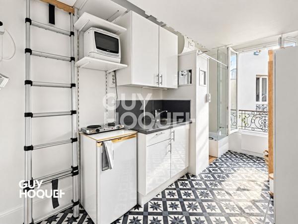 Appartement Paris 1 pièce(s) 8.80 m2