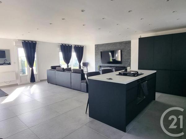 Maison à vendre  5 pièces - 110 m 2   COSNE COURS SUR LOIRE  - 58