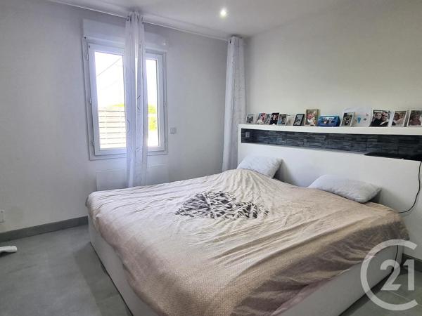 Maison à vendre  5 pièces - 110 m 2   COSNE COURS SUR LOIRE  - 58