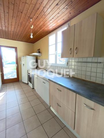 Ancienne ferme de 100 m2 et son terrain de 2800m2