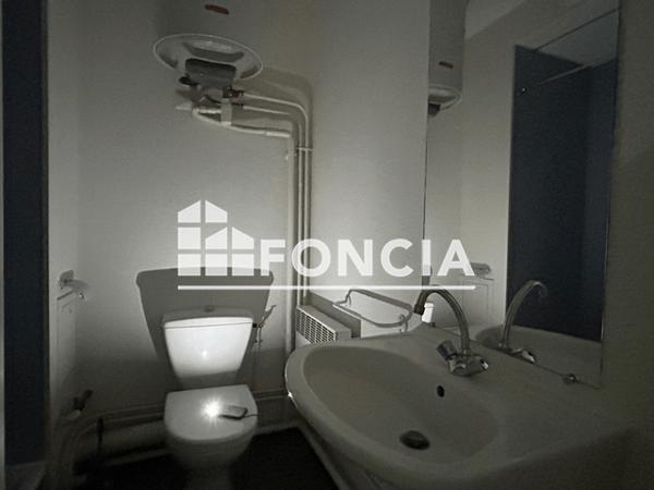 Location Studio meublé 16.01 m² - 1 AVENUE MOZART Poitiers 86000