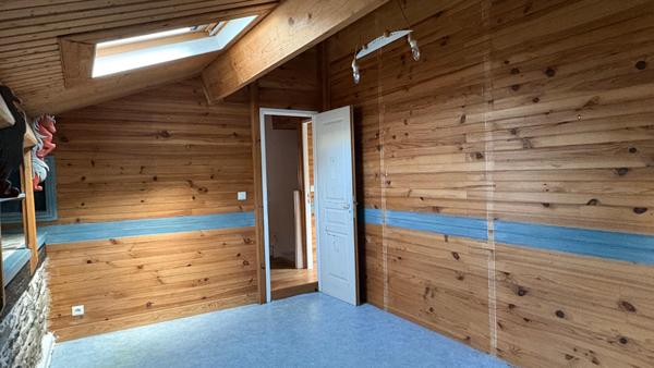 Maison de caractère en pierre avec terrasses et vue Montagne Noire