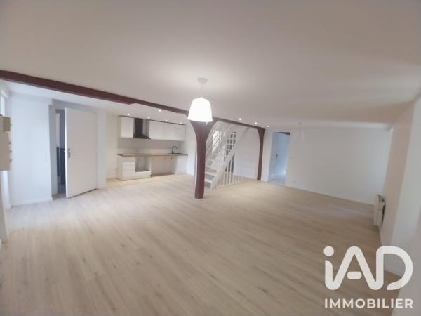 Location appartement 6 pièces 131 m² Le Mée-sur-Seine