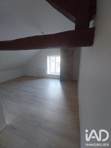 Location appartement 6 pièces 131 m² Le Mée-sur-Seine