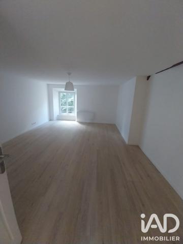 Location appartement 6 pièces 131 m² Le Mée-sur-Seine