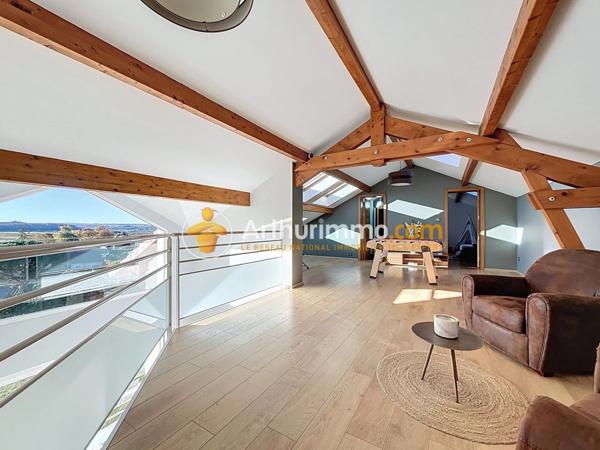 Vente Maison 8 pièces 278 m2 à Bourgoin-Jallieu