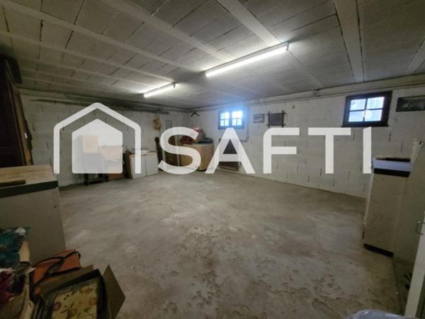 Maison de campagne en Forêt +Terrain 1,5ha +Hangar