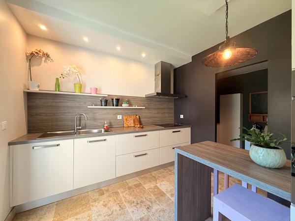 Maison au coeur d'un magnifique village