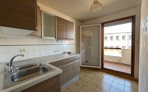 Appartement à vendre    1 pièce • 45 m2 Le Péage-de-Roussillon