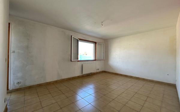 Appartement à vendre    1 pièce • 45 m2 Le Péage-de-Roussillon