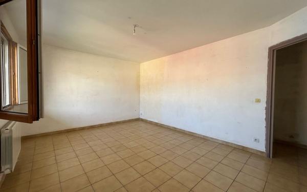 Appartement à vendre    1 pièce • 45 m2 Le Péage-de-Roussillon