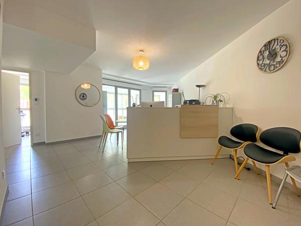 Appartement 3 pièces - 65 m² Exclusivité efficity
