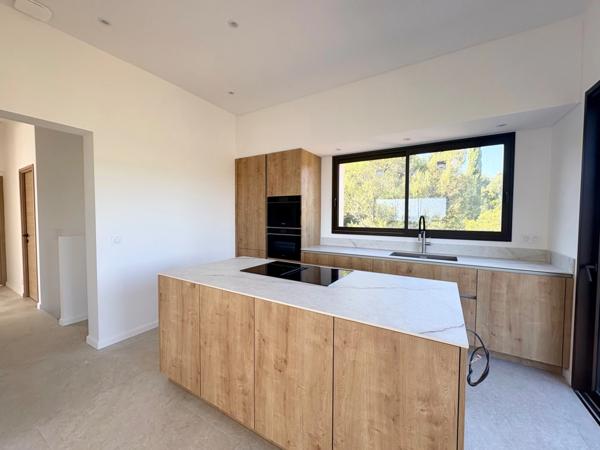 Propriété d’exception avec vue mer - LES ISSAMBRES (83)