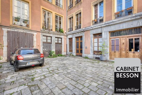 GRENOBLE - T5 - 4 RUE DE LA PAIX