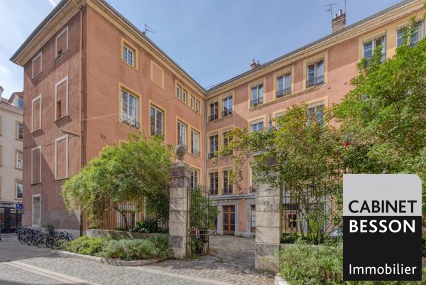 GRENOBLE - T5 - 4 RUE DE LA PAIX