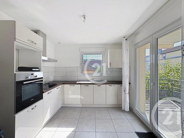 Appartement T4 à vendre  4 pièces - 72,08 m 2   VALDOIE  - 90