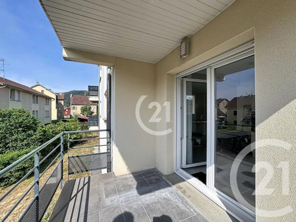 Appartement T4 à vendre  4 pièces - 72,08 m 2   VALDOIE  - 90