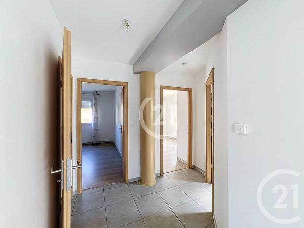 Appartement T4 à vendre  4 pièces - 72,08 m 2   VALDOIE  - 90