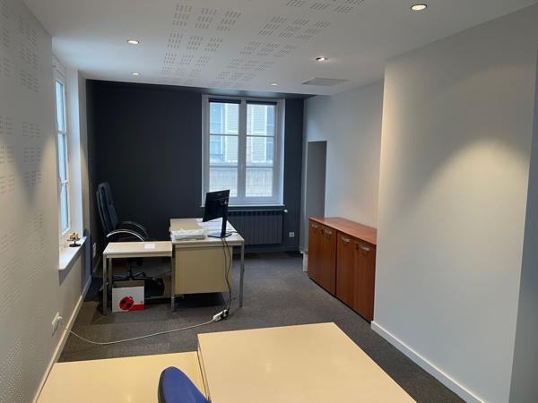 A LOUER BUREAUX 205 m2 COMPIEGNE PALAIS IMPÉRIAL