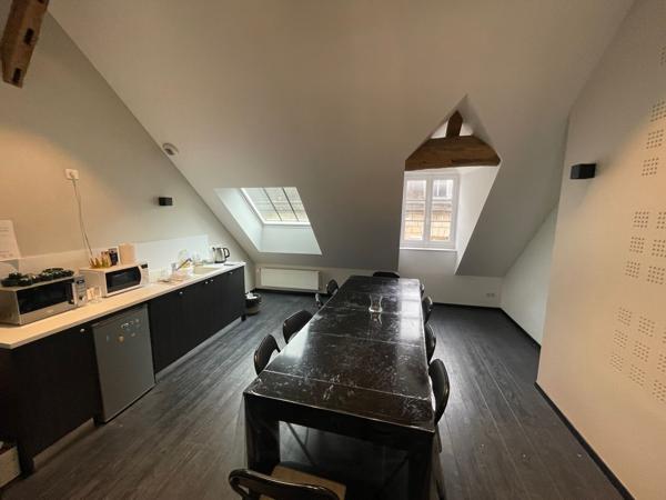 A LOUER BUREAUX 205 m2 COMPIEGNE PALAIS IMPÉRIAL
